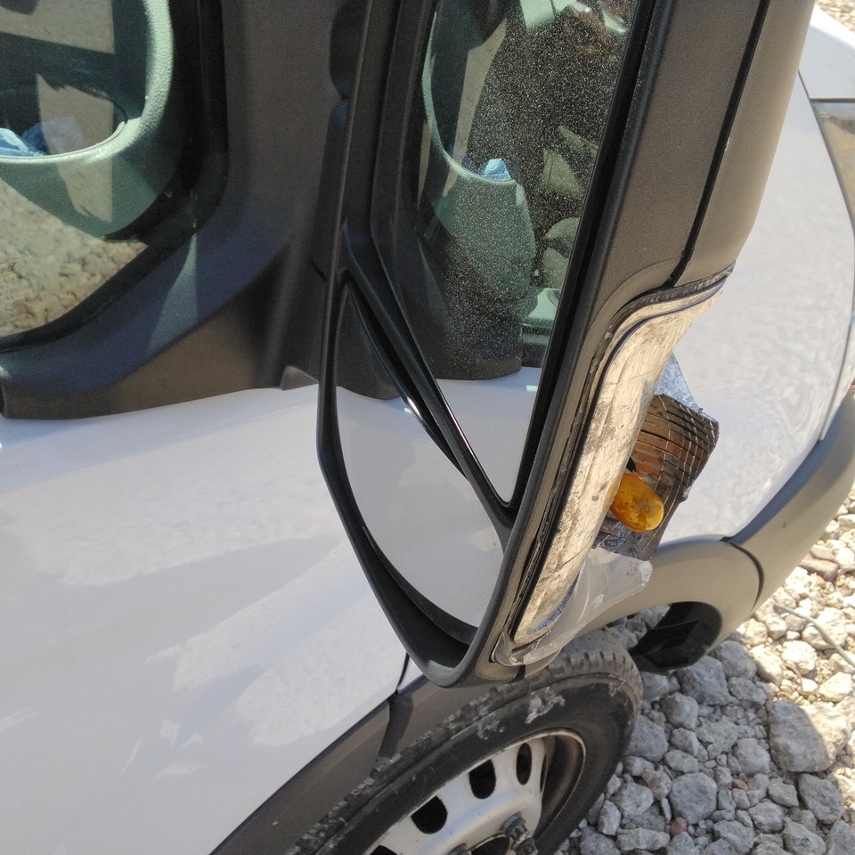 FORD TRANSIT 350 2.0 TDCI 130PS - Бордови бус: снимка 2 FORD TRANSIT 350 2.0 TDCI 130PS - Бордови бус: снимка 2