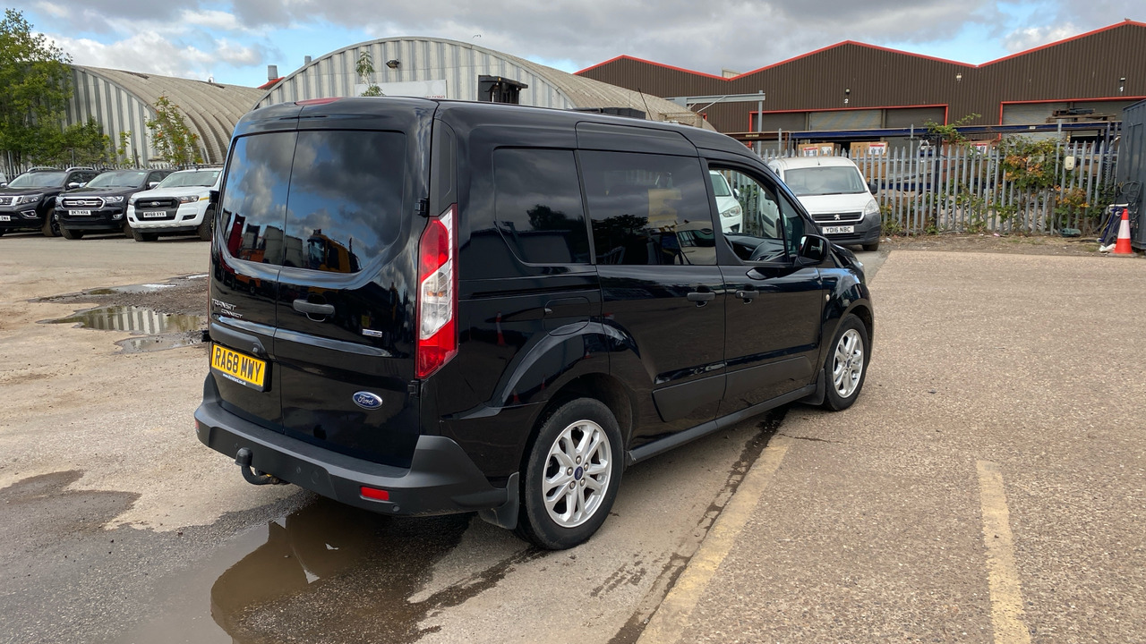 FORD TRANSIT CONNECT 220 1.5 EcoBlue 120ps Trend - Бус с двойна кабина: снимка 4 FORD TRANSIT CONNECT 220 1.5 EcoBlue 120ps Trend - Бус с двойна кабина: снимка 4