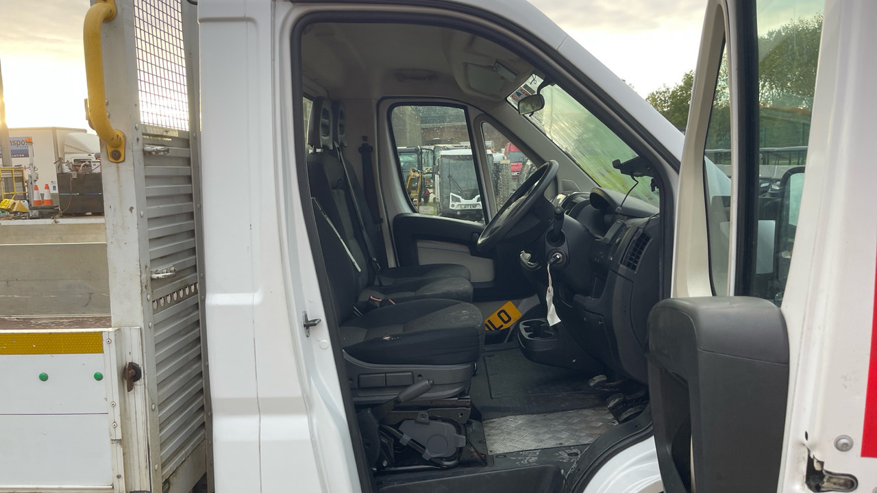 Fiat Ducato 35 2.3 Multijet 130PS - Бордови бус: снимка 5 Fiat Ducato 35 2.3 Multijet 130PS - Бордови бус: снимка 5