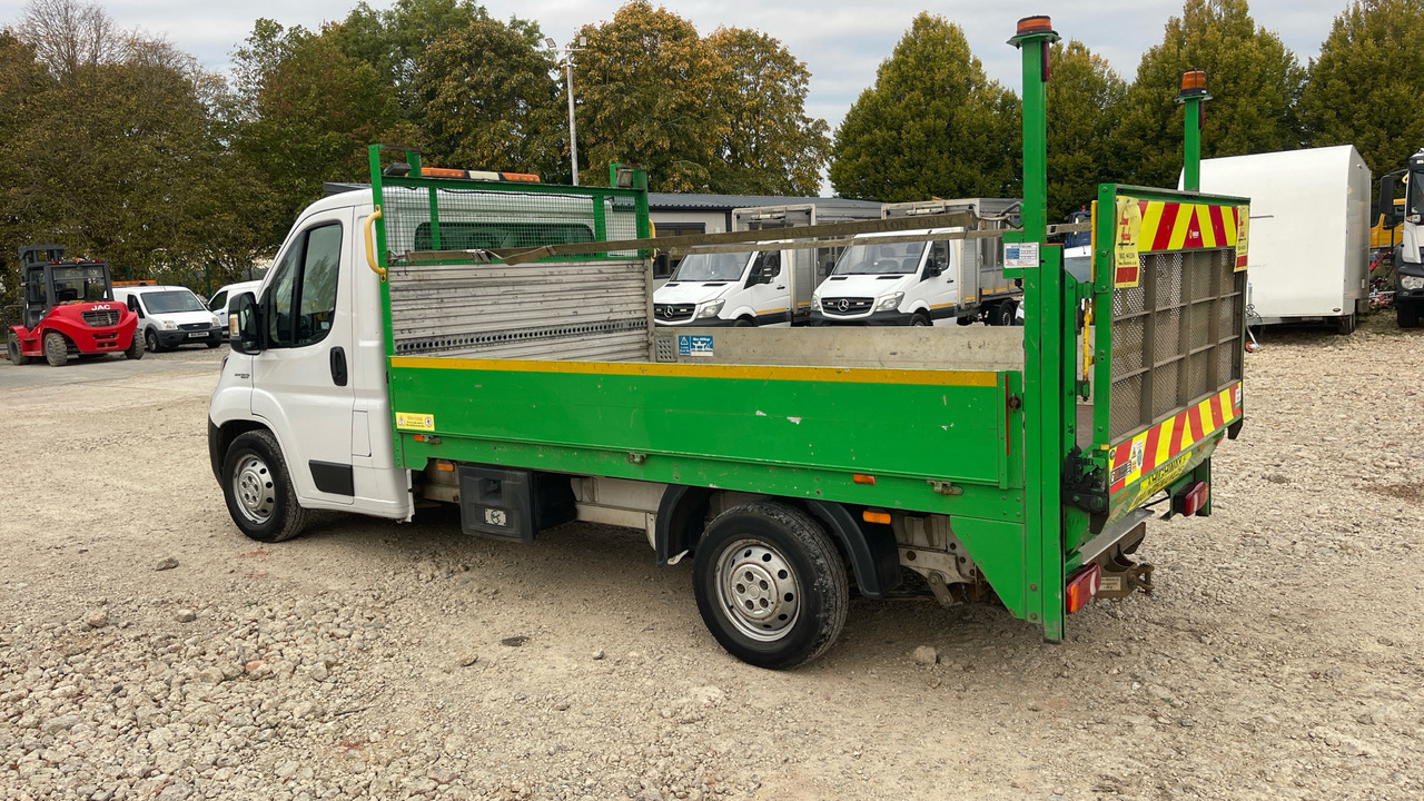 Fiat Ducato 35 2.3 Multijet 140PS - Бордови бус: снимка 3 Fiat Ducato 35 2.3 Multijet 140PS - Бордови бус: снимка 3