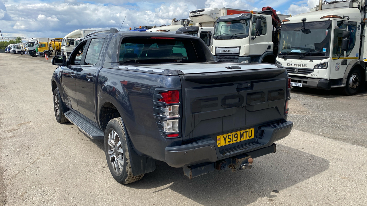 Ford Ranger WILDTRAK 200 3.2 TDCi - Пикап, Бус с двойна кабина: снимка 3 Ford Ranger WILDTRAK 200 3.2 TDCi - Пикап, Бус с двойна кабина: снимка 3