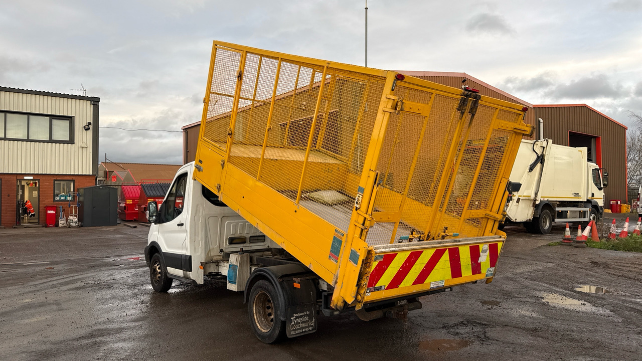 Ford Transit 350 2.0 TDCI 130PS - Бус самосвал: снимка 3 Ford Transit 350 2.0 TDCI 130PS - Бус самосвал: снимка 3