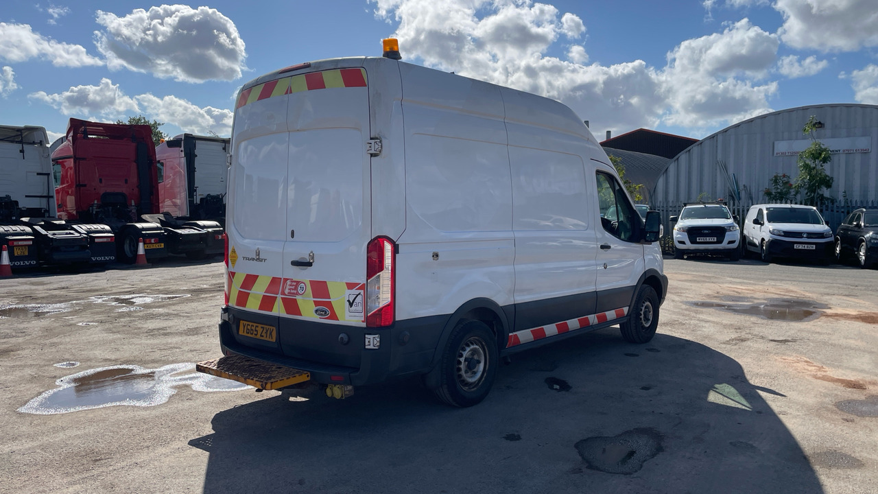 Ford Transit 350 2.2 TDCi 125PS - Товарен бус: снимка 4 Ford Transit 350 2.2 TDCi 125PS - Товарен бус: снимка 4