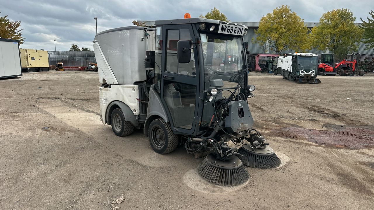 HAKO CITYMASTER 600 - Мотометачна машина: снимка 1 HAKO CITYMASTER 600 - Мотометачна машина: снимка 1