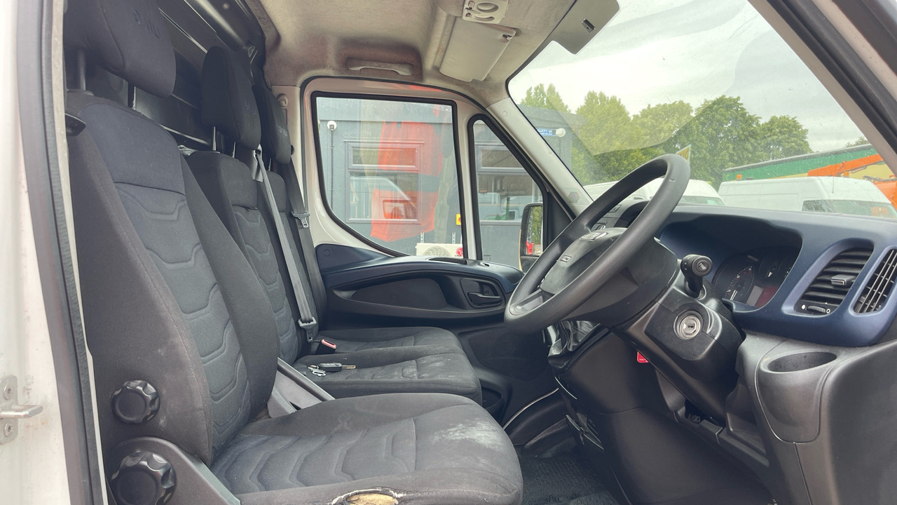 IVECO DAILY 35-140 - Товарен бус: снимка 5 IVECO DAILY 35-140 - Товарен бус: снимка 5