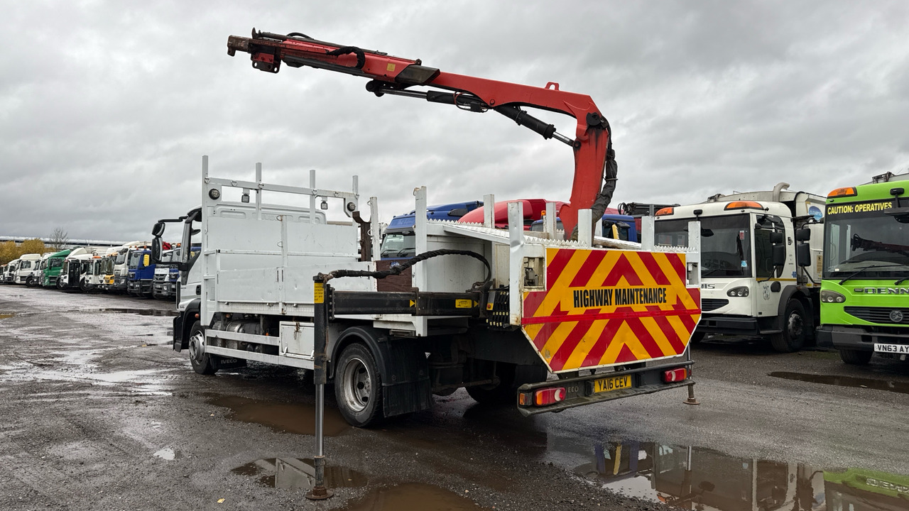 IVECO EUROCARGO 120-190 - Бордови камион, Камион с кран: снимка 3 IVECO EUROCARGO 120-190 - Бордови камион, Камион с кран: снимка 3