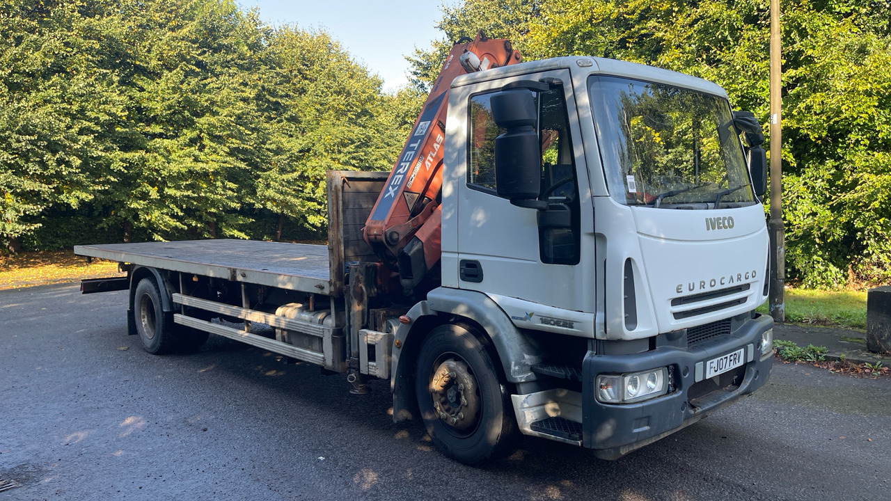 IVECO EUROCARGO 180E25 - Бордови камион, Камион с кран: снимка 1 IVECO EUROCARGO 180E25 - Бордови камион, Камион с кран: снимка 1