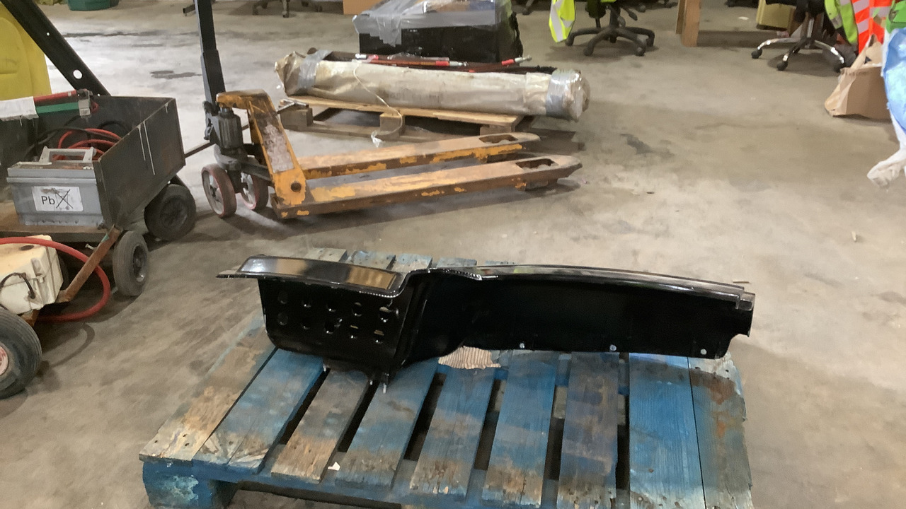 IVECO WHEEL ARCH & STEP - Строително оборудване: снимка 3 IVECO WHEEL ARCH & STEP - Строително оборудване: снимка 3