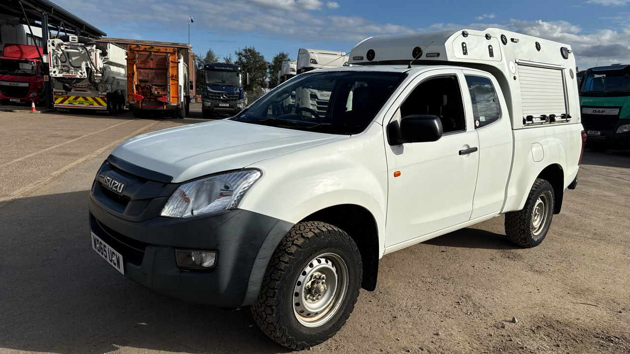 Isuzu D-Max 2.5 TD TURBO - Пикап, Бус с двойна кабина: снимка 2 Isuzu D-Max 2.5 TD TURBO - Пикап, Бус с двойна кабина: снимка 2