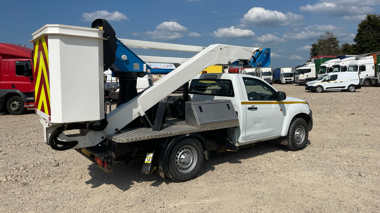 Isuzu D-Max - Автовишка: снимка 4 Isuzu D-Max - Автовишка: снимка 4