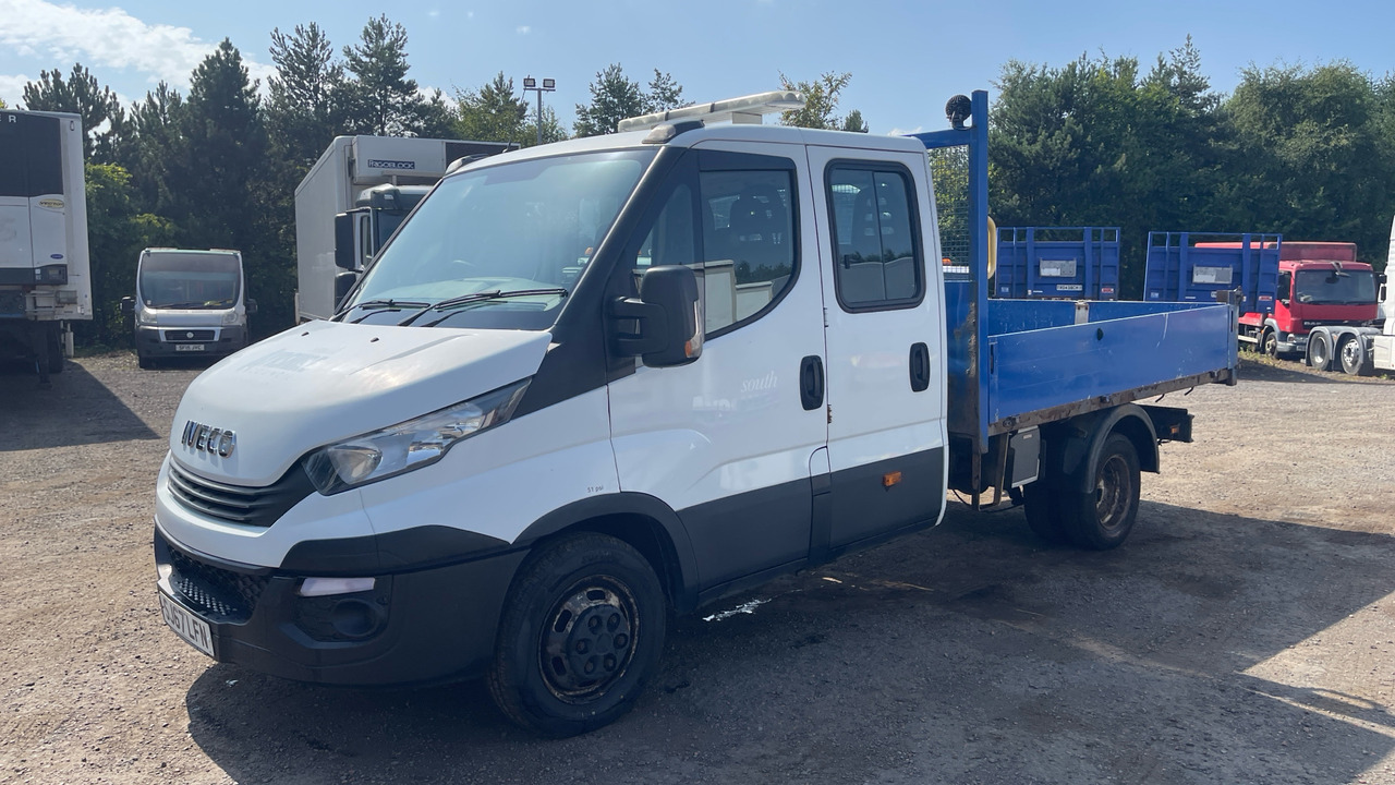 Iveco Daily 2.3 35-140 3750WB - Бус самосвал: снимка 2 Iveco Daily 2.3 35-140 3750WB - Бус самосвал: снимка 2