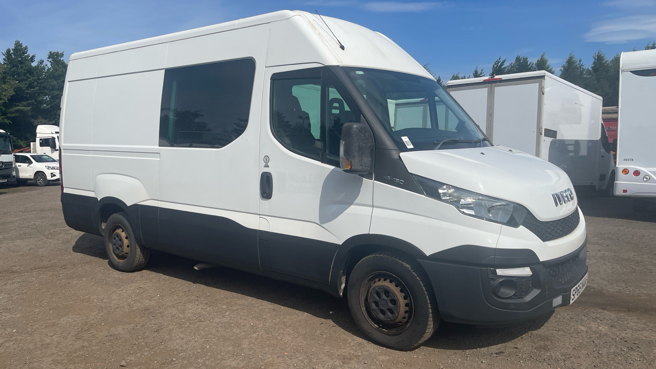 Iveco Daily 35-130 2.3 3520 WB - Бус с двойна кабина: снимка 1 Iveco Daily 35-130 2.3 3520 WB - Бус с двойна кабина: снимка 1