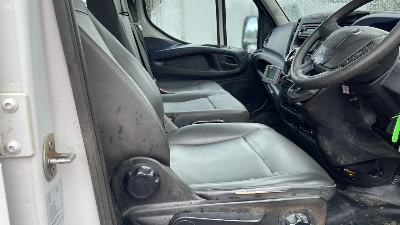 Iveco Daily 50-180 - Бордови бус: снимка 5 Iveco Daily 50-180 - Бордови бус: снимка 5