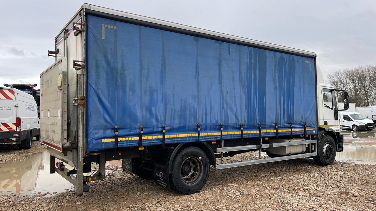 Iveco Eurocargo 180E25 - Камион с брезент: снимка 4 Iveco Eurocargo 180E25 - Камион с брезент: снимка 4