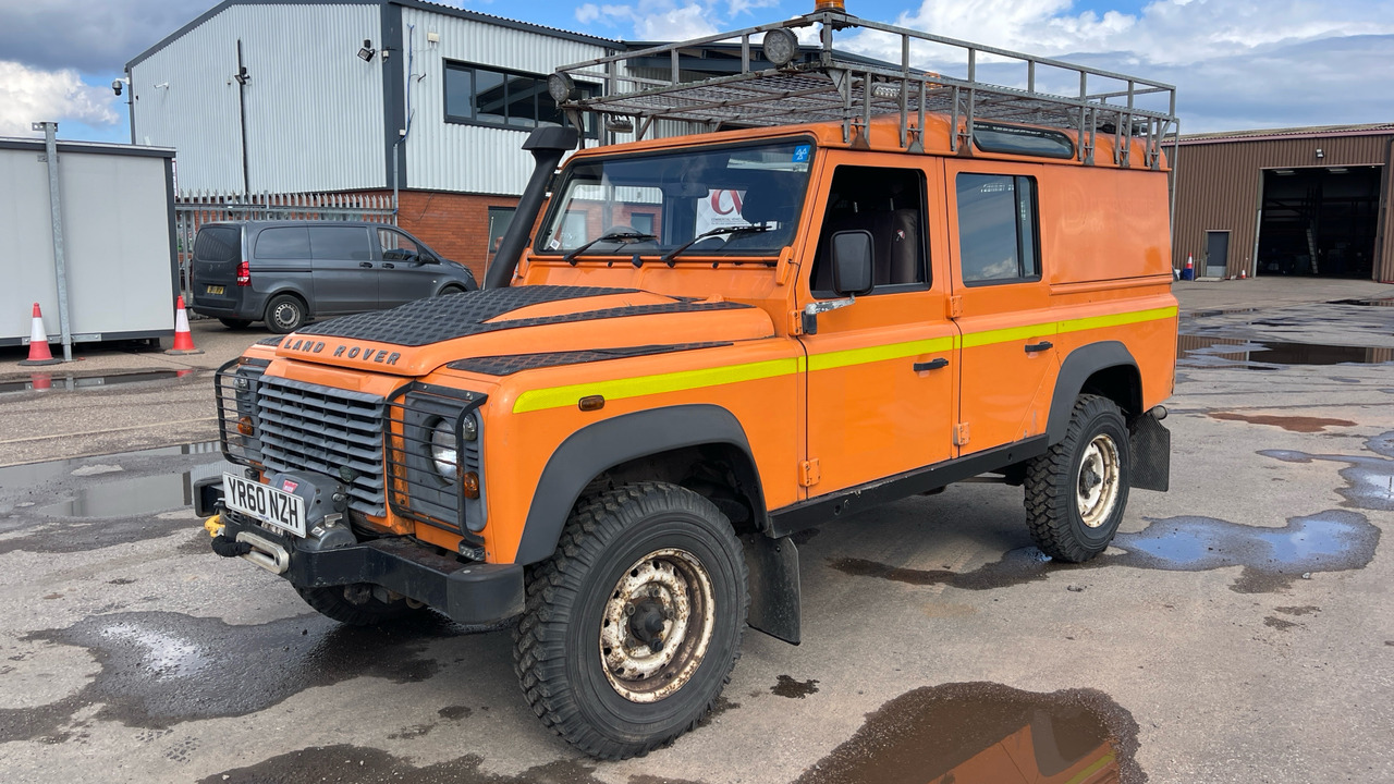 LAND ROVER DEFENDER 110 TDCi - Лек автомобил: снимка 2 LAND ROVER DEFENDER 110 TDCi - Лек автомобил: снимка 2