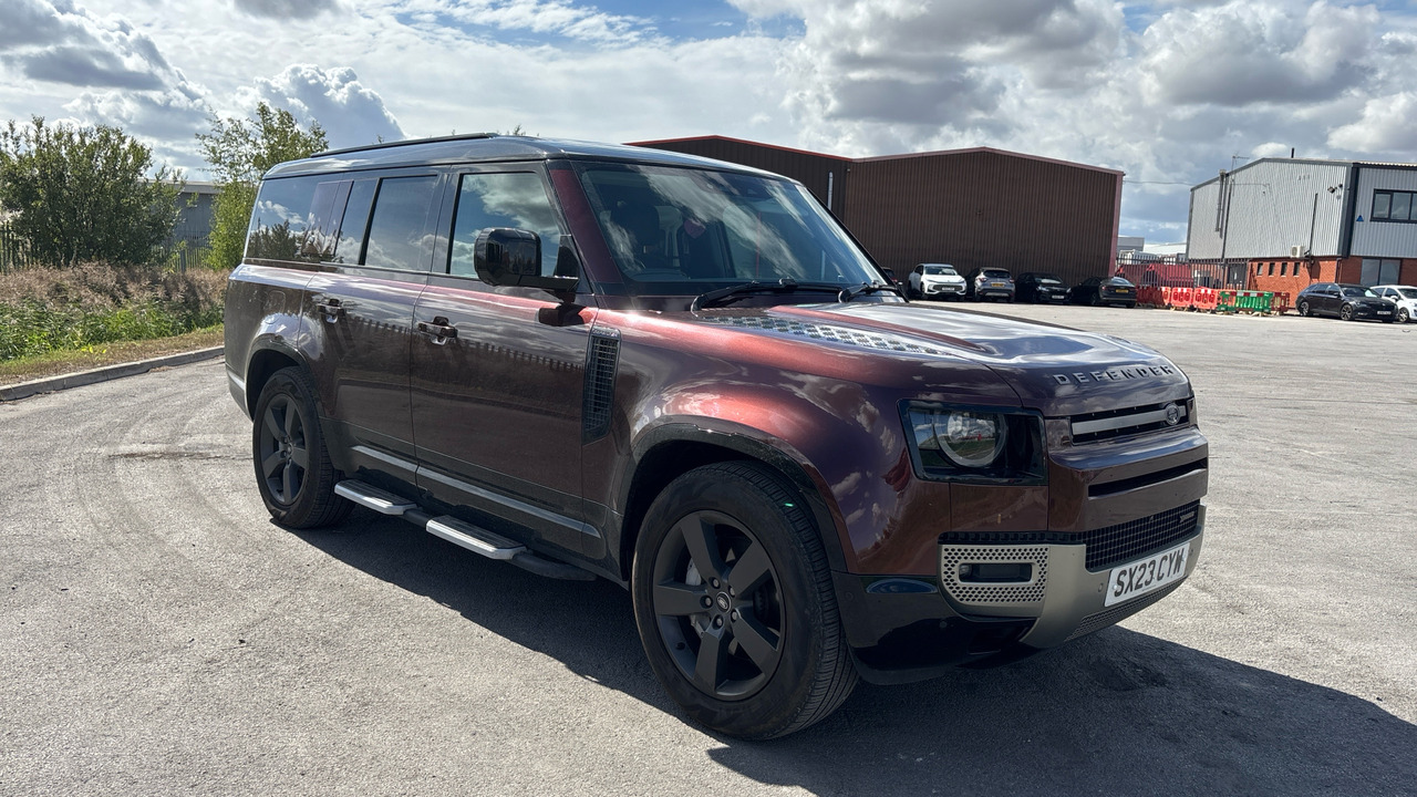 LAND ROVER DEFENDER 3.0 D300 X-Dynamic HSE 130 - Джип: снимка 1 LAND ROVER DEFENDER 3.0 D300 X-Dynamic HSE 130 - Джип: снимка 1