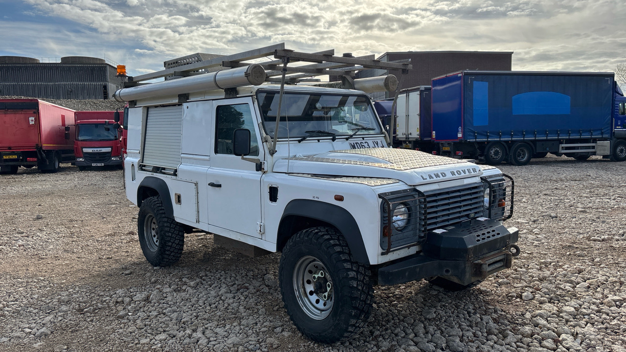 Land Rover Defender 110 2.2 TDCI Hard Top - Лек автомобил: снимка 1 Land Rover Defender 110 2.2 TDCI Hard Top - Лек автомобил: снимка 1