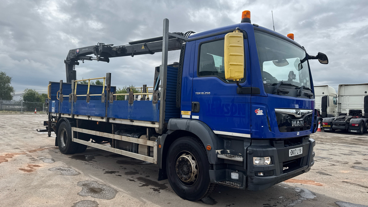 MAN TGM 18.250 - Бордови камион, Камион с кран: снимка 1 MAN TGM 18.250 - Бордови камион, Камион с кран: снимка 1