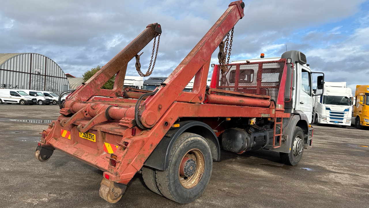 MERCEDES ATEGO 1823 - Мултилифт за контейнери камион: снимка 4 MERCEDES ATEGO 1823 - Мултилифт за контейнери камион: снимка 4