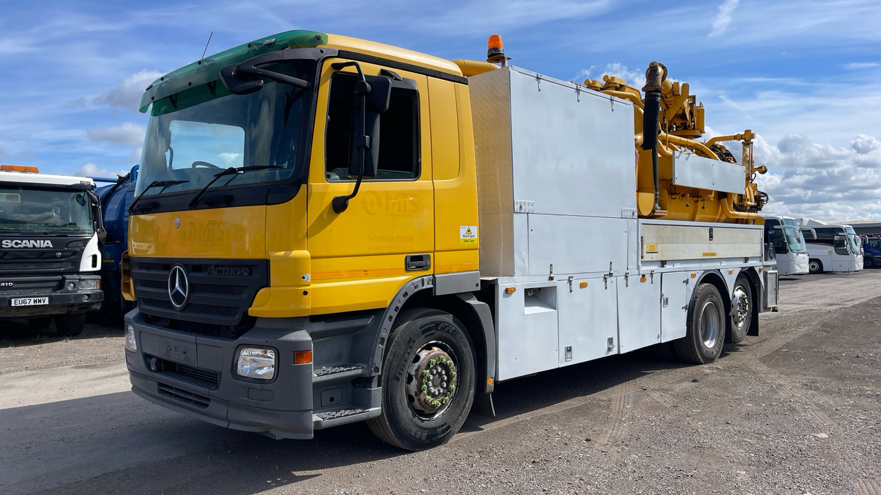 MERCEDES-BENZ ACTROS - Каналопочистваща машина: снимка 2 MERCEDES-BENZ ACTROS - Каналопочистваща машина: снимка 2