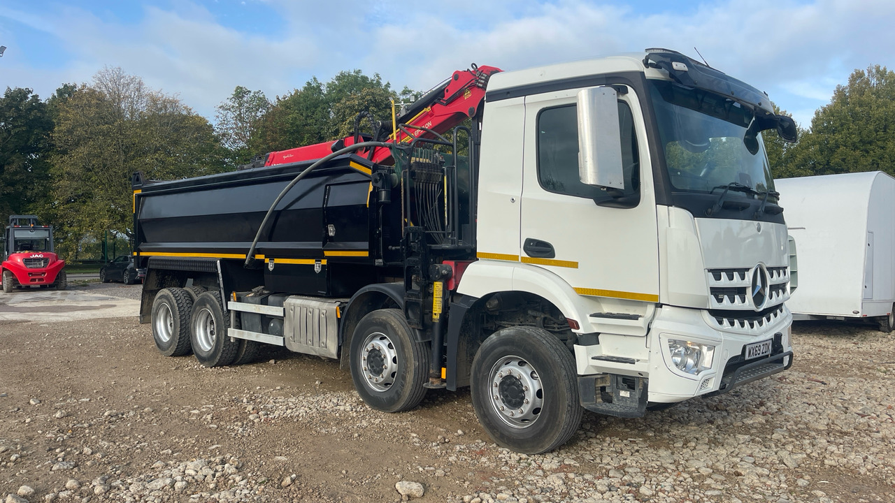 MERCEDES-BENZ AROCS - Самосвал камион, Камион с кран: снимка 1 MERCEDES-BENZ AROCS - Самосвал камион, Камион с кран: снимка 1