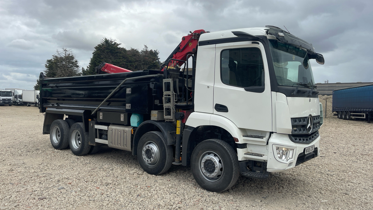 MERCEDES-BENZ AROCS - Самосвал камион, Камион с кран: снимка 1 MERCEDES-BENZ AROCS - Самосвал камион, Камион с кран: снимка 1