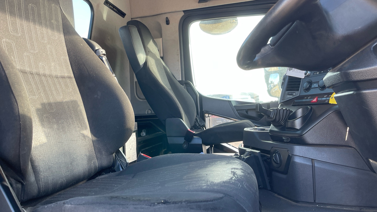 MERCEDES-BENZ AROCS - Самосвал камион, Камион с кран: снимка 5 MERCEDES-BENZ AROCS - Самосвал камион, Камион с кран: снимка 5