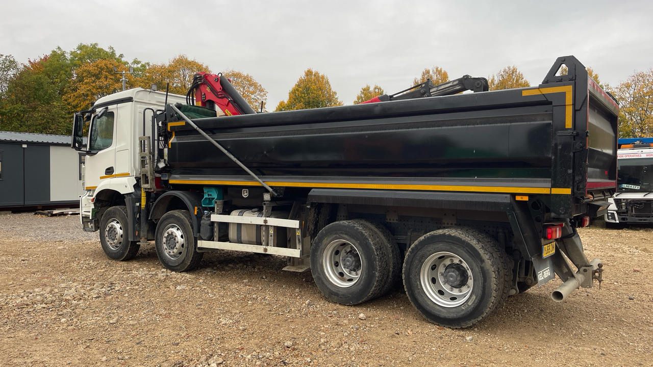 MERCEDES-BENZ AROCS - Самосвал камион, Камион с кран: снимка 3 MERCEDES-BENZ AROCS - Самосвал камион, Камион с кран: снимка 3