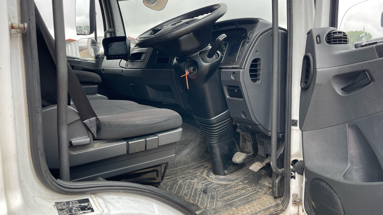 MERCEDES-BENZ ATEGO 816 - Камион с брезент: снимка 5 MERCEDES-BENZ ATEGO 816 - Камион с брезент: снимка 5