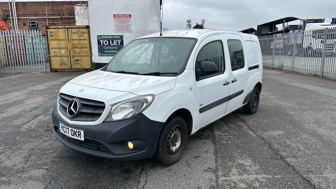 MERCEDES-BENZ CITAN 109CDI Bluefficiency DUA Crew Van - Бус с двойна кабина: снимка 2 MERCEDES-BENZ CITAN 109CDI Bluefficiency DUA Crew Van - Бус с двойна кабина: снимка 2