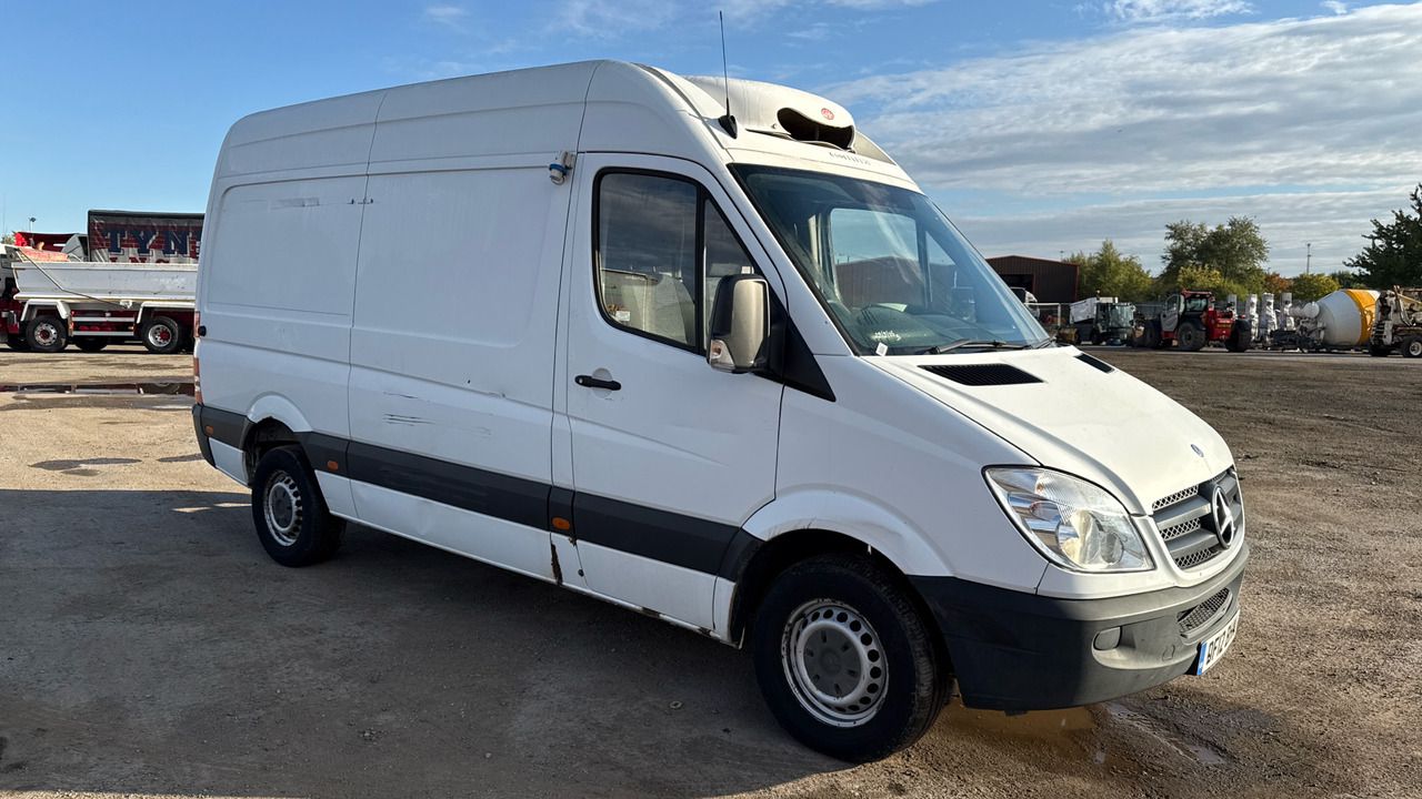 MERCEDES-BENZ SPRINTER 313 CDI - Хладилен бус: снимка 1 MERCEDES-BENZ SPRINTER 313 CDI - Хладилен бус: снимка 1