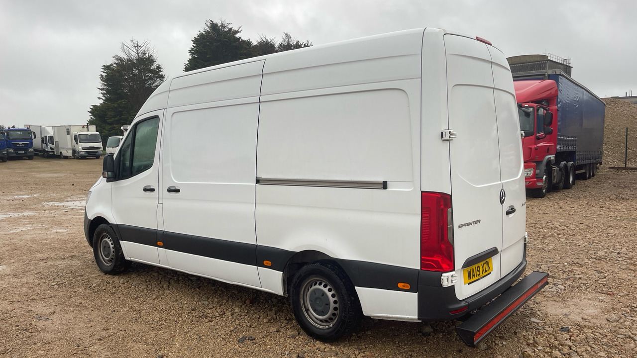 MERCEDES-BENZ SPRINTER 314 CDI - Хладилен бус: снимка 3 MERCEDES-BENZ SPRINTER 314 CDI - Хладилен бус: снимка 3