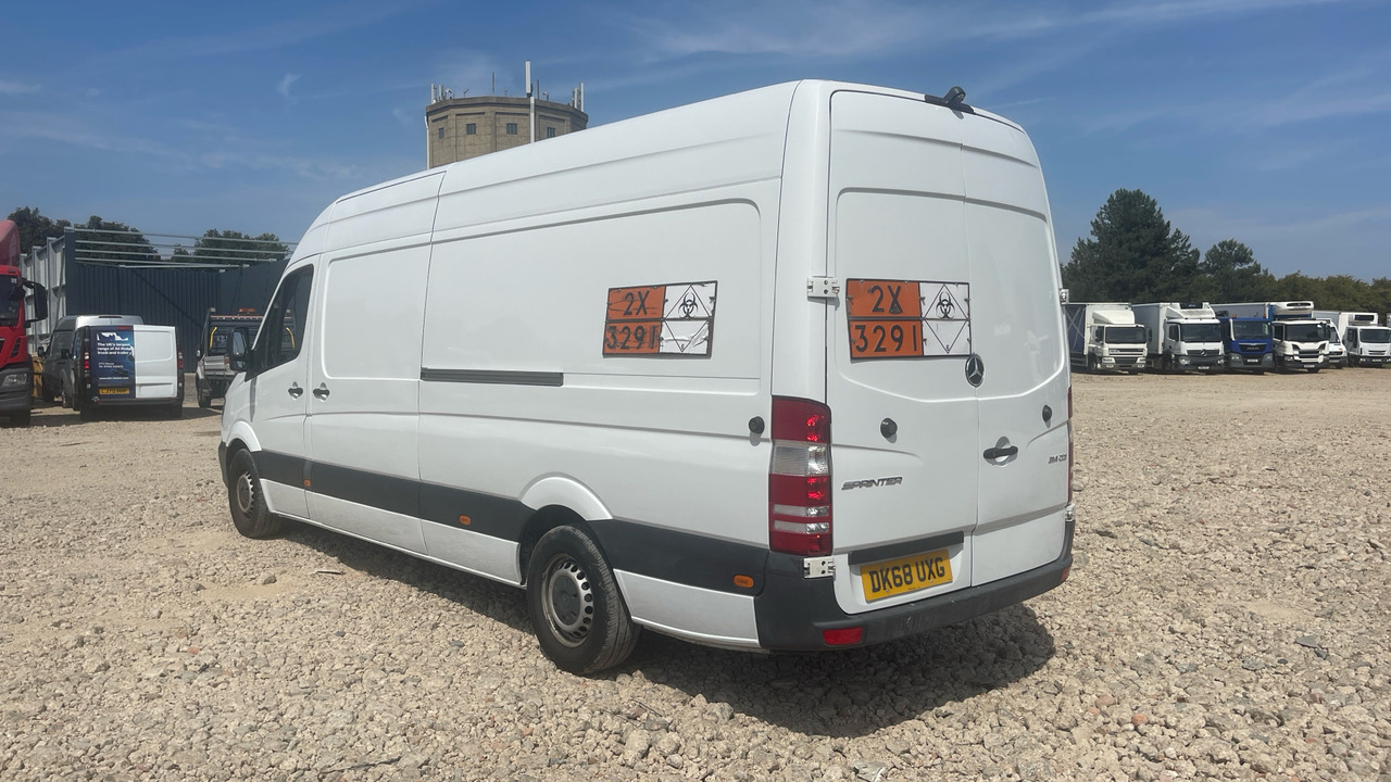 MERCEDES-BENZ SPRINTER 314 CDI - Товарен бус: снимка 3 MERCEDES-BENZ SPRINTER 314 CDI - Товарен бус: снимка 3