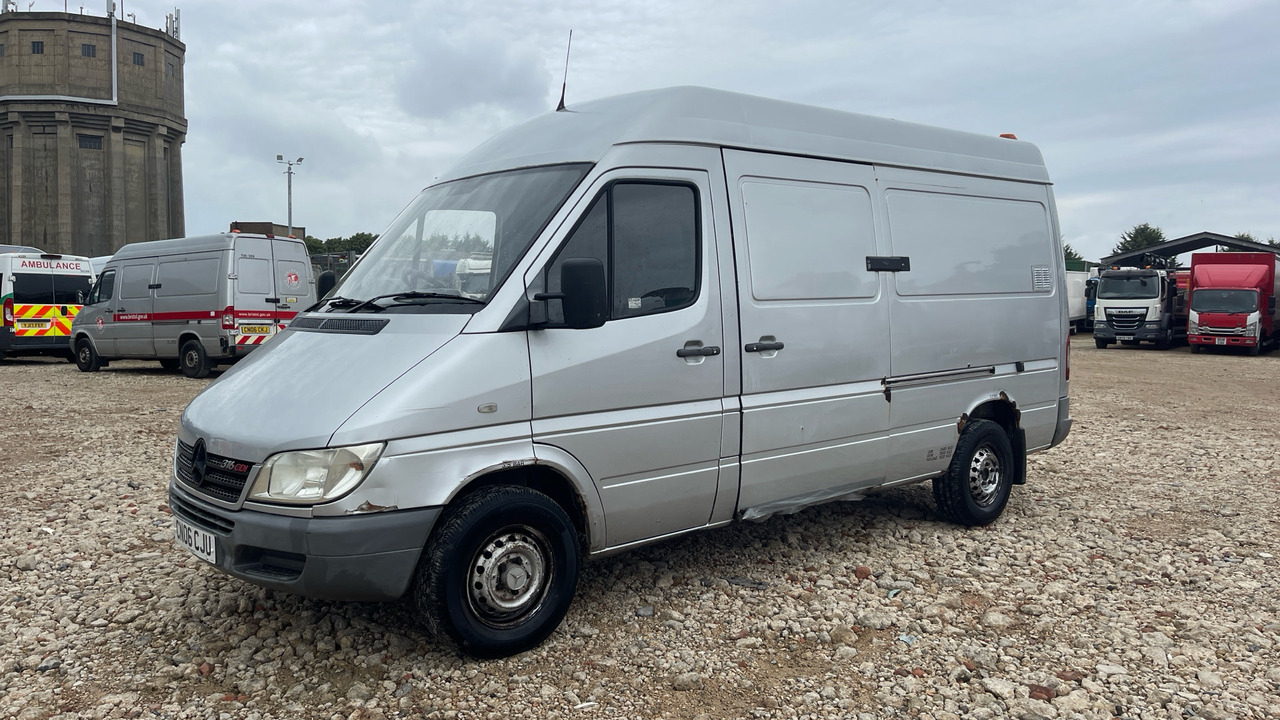 MERCEDES-BENZ SPRINTER 316 CDI - Товарен бус: снимка 2 MERCEDES-BENZ SPRINTER 316 CDI - Товарен бус: снимка 2
