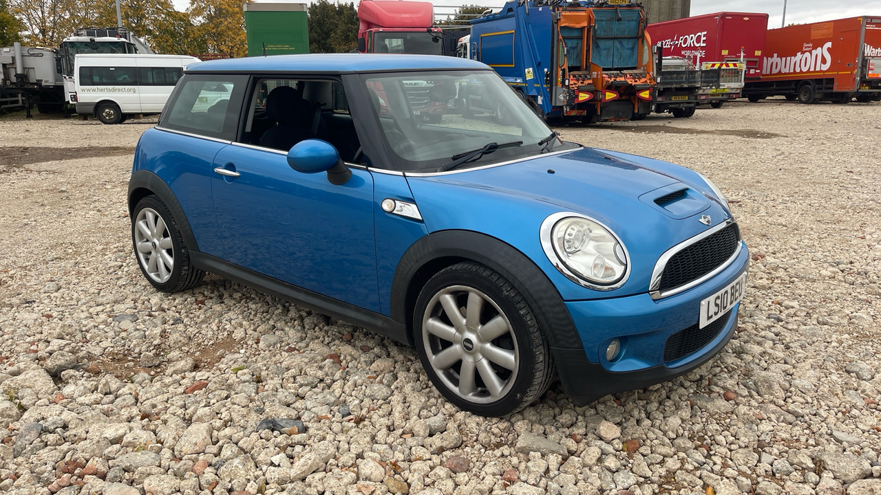 MINI COOPER S 1.6 - Хечбек: снимка 1 MINI COOPER S 1.6 - Хечбек: снимка 1