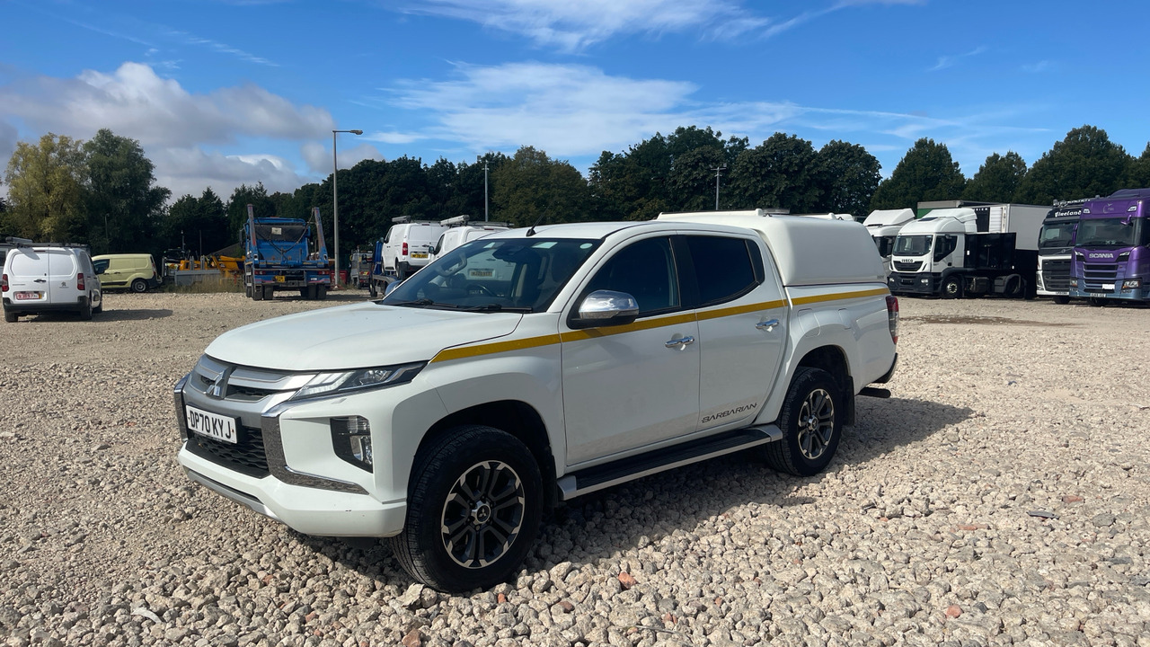 MITSUBISHI BARBARIAN L200 - Пикап, Бус с двойна кабина: снимка 2 MITSUBISHI BARBARIAN L200 - Пикап, Бус с двойна кабина: снимка 2