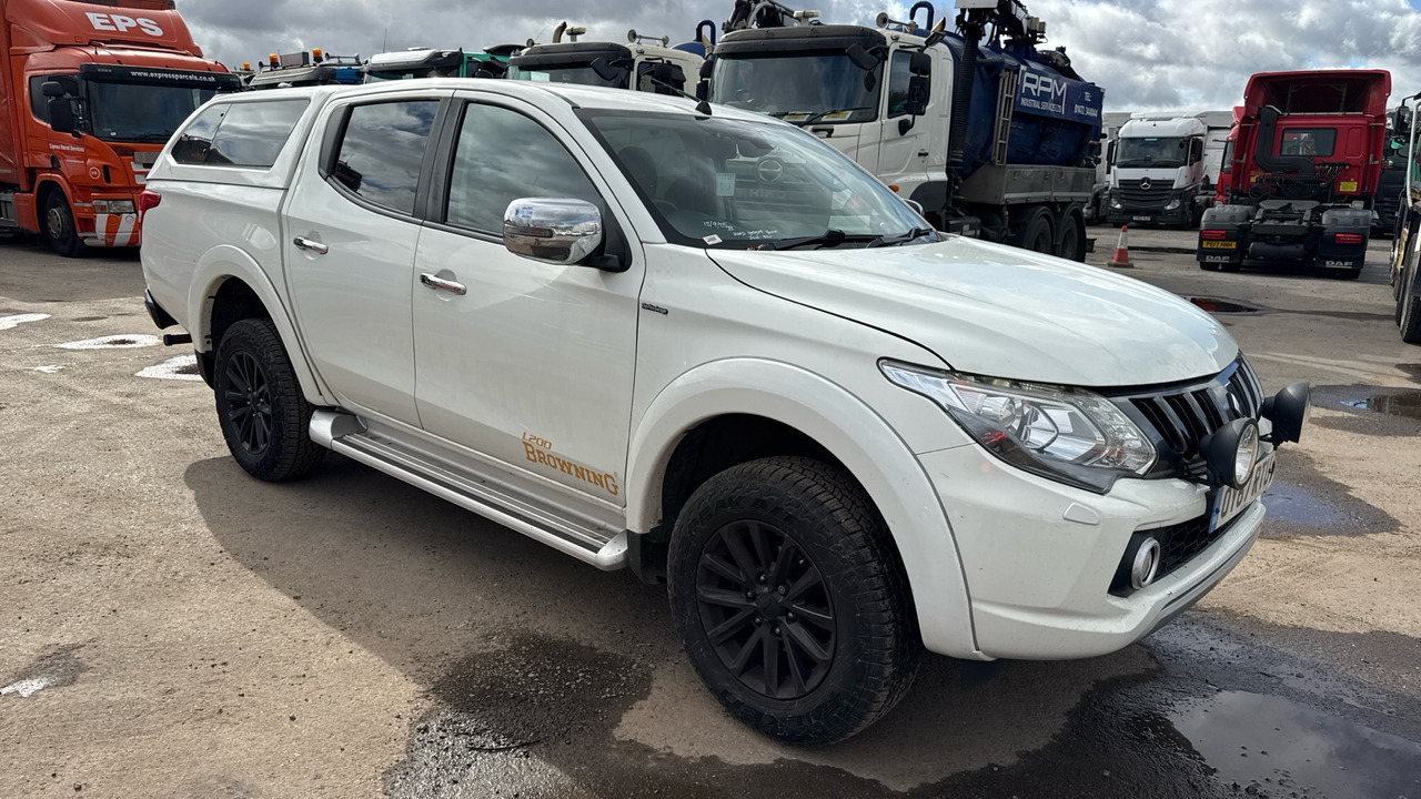 MITSUBISHI L200 2.4 DI-D 178 WARRIOR - Пикап, Бус с двойна кабина: снимка 1 MITSUBISHI L200 2.4 DI-D 178 WARRIOR - Пикап, Бус с двойна кабина: снимка 1