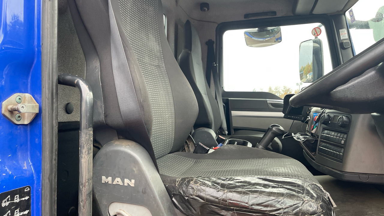 Man TGM 18.250 - Бордови камион, Камион с кран: снимка 5 Man TGM 18.250 - Бордови камион, Камион с кран: снимка 5