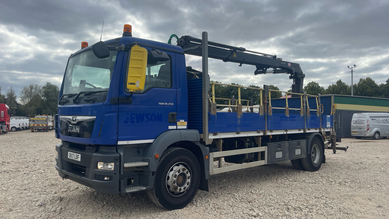 Man TGM 18.250 - Бордови камион: снимка 2 Man TGM 18.250 - Бордови камион: снимка 2