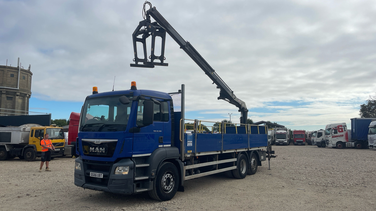 Man TGS 26.360 - Бордови камион, Камион с кран: снимка 2 Man TGS 26.360 - Бордови камион, Камион с кран: снимка 2