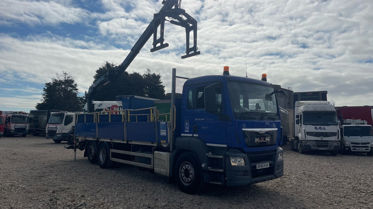 Man TGS 26.360 - Бордови камион, Камион с кран: снимка 1 Man TGS 26.360 - Бордови камион, Камион с кран: снимка 1
