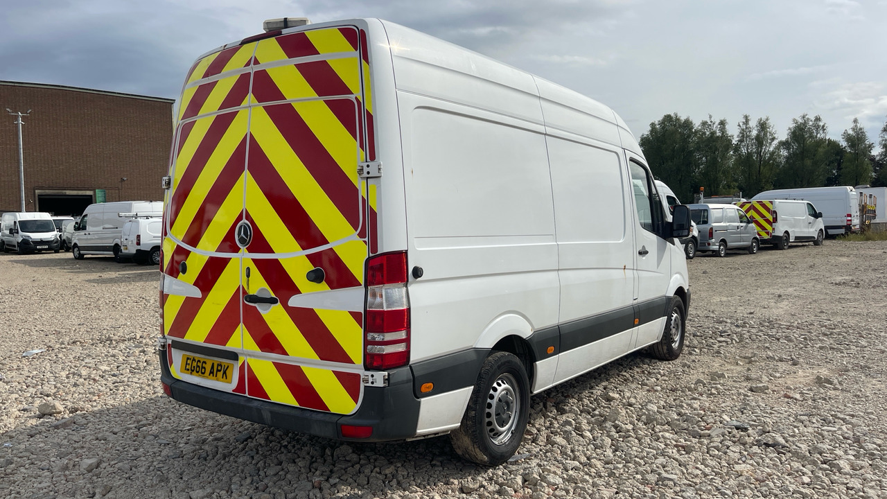 Mercedes-Benz Sprinter 314 CDI - Товарен бус: снимка 4 Mercedes-Benz Sprinter 314 CDI - Товарен бус: снимка 4