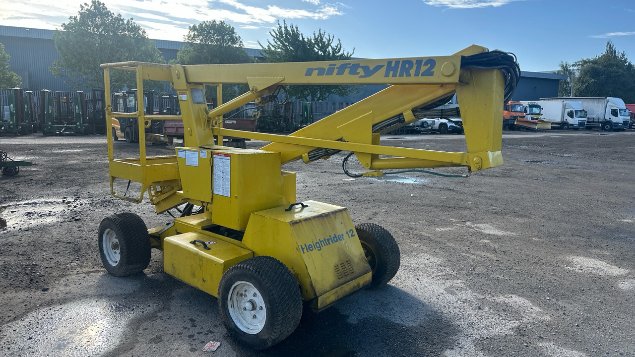 NIFTY LIFT HR12 NDE - Автовишка: снимка 4 NIFTY LIFT HR12 NDE - Автовишка: снимка 4