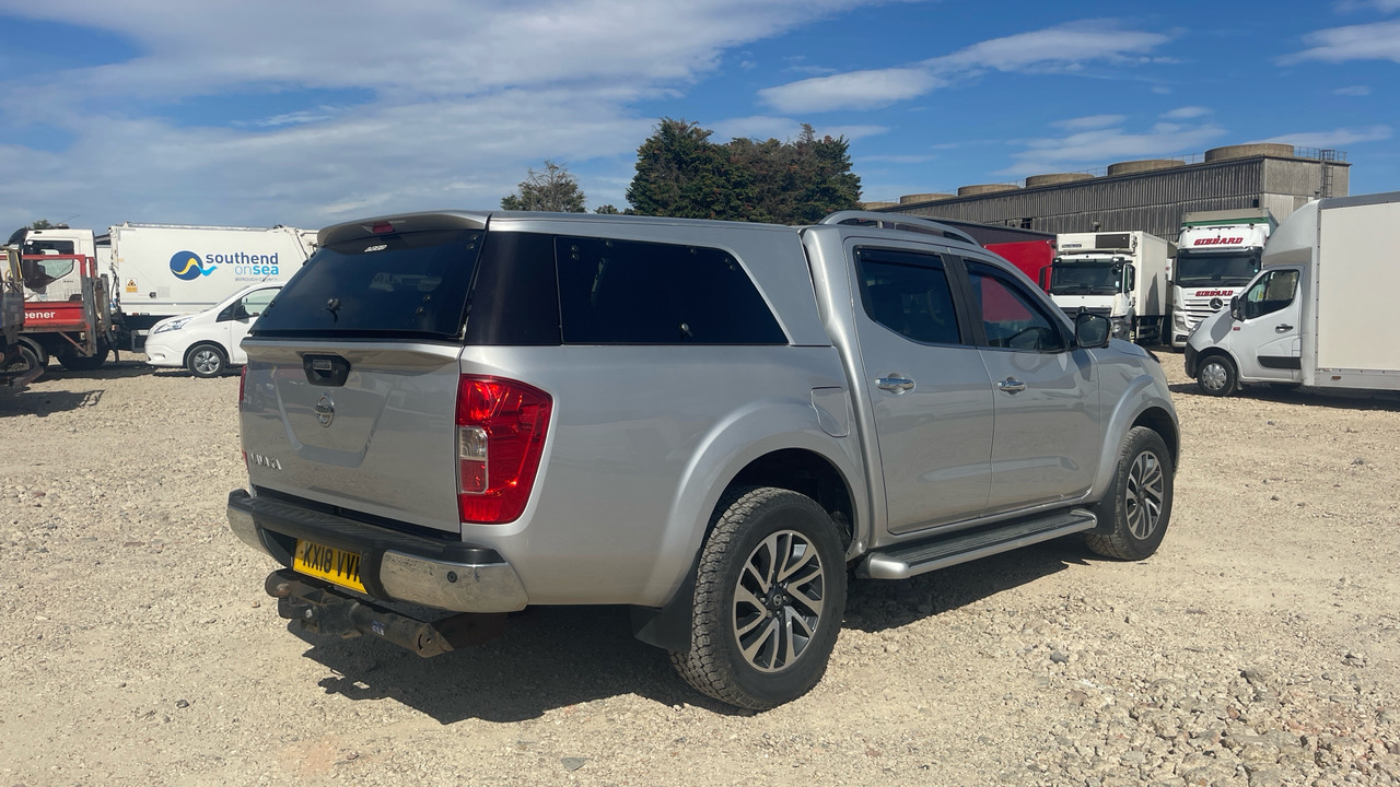 NISSAN NAVARA 2.3 DCI 190PS - Пикап, Бус с двойна кабина: снимка 4 NISSAN NAVARA 2.3 DCI 190PS - Пикап, Бус с двойна кабина: снимка 4