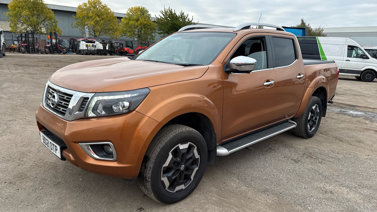 NISSAN NAVARA 2.3 DCi 190PS - Пикап, Бус с двойна кабина: снимка 2 NISSAN NAVARA 2.3 DCi 190PS - Пикап, Бус с двойна кабина: снимка 2
