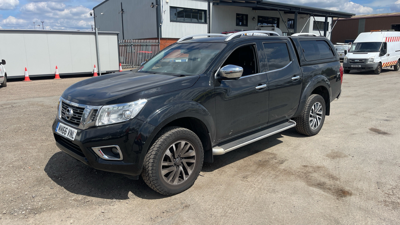 NISSAN NAVARA TEKNA 2.3 DCI 190PS - Пикап, Бус с двойна кабина: снимка 2 NISSAN NAVARA TEKNA 2.3 DCI 190PS - Пикап, Бус с двойна кабина: снимка 2