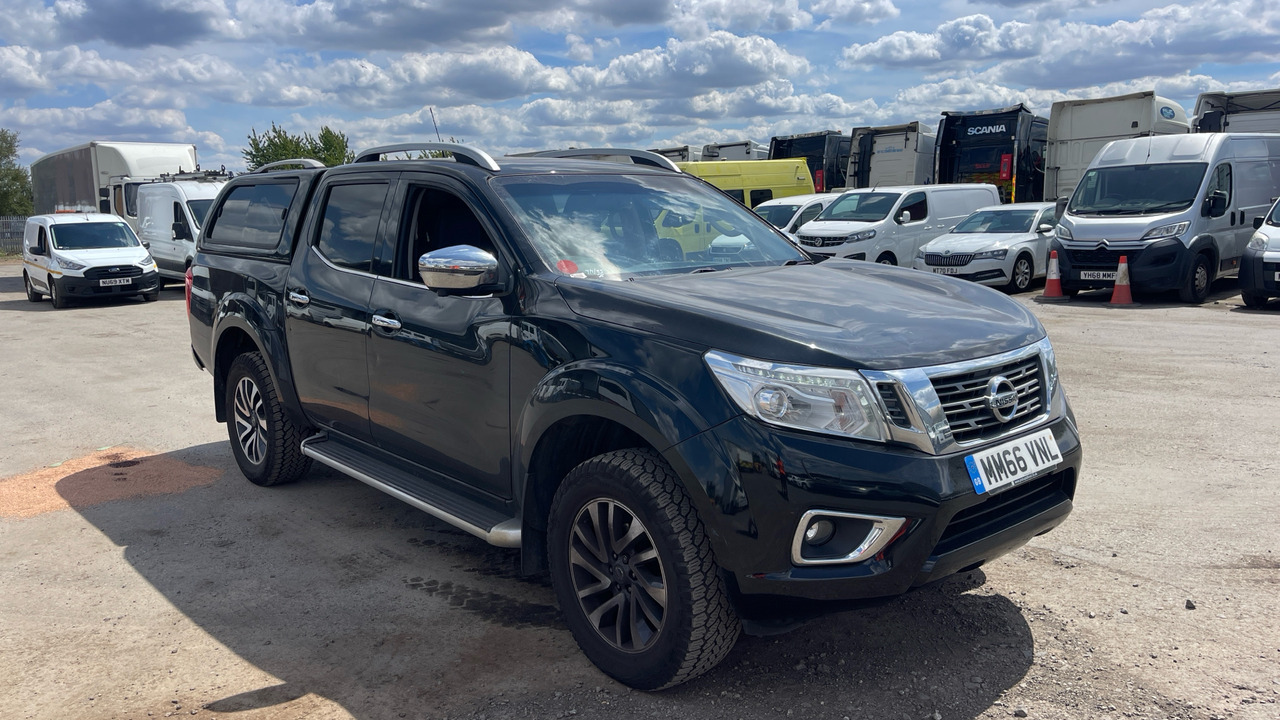 NISSAN NAVARA TEKNA 2.3 DCI 190PS - Пикап, Бус с двойна кабина: снимка 1 NISSAN NAVARA TEKNA 2.3 DCI 190PS - Пикап, Бус с двойна кабина: снимка 1