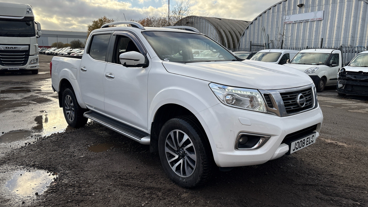 Nissan Navara Tekna 2.3 DCI 190PS - Пикап: снимка 1 Nissan Navara Tekna 2.3 DCI 190PS - Пикап: снимка 1
