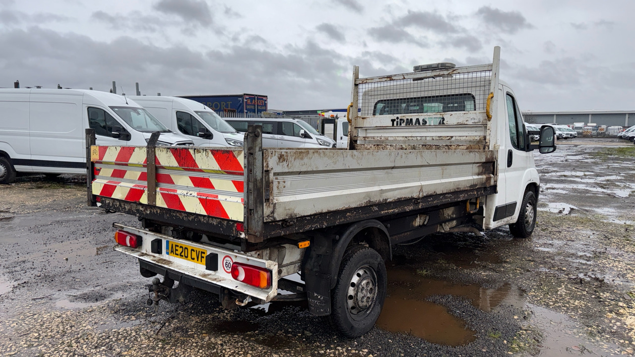 PEUGEOT BOXER 355 2.2 BlueHDi 165ps - Бус самосвал: снимка 4 PEUGEOT BOXER 355 2.2 BlueHDi 165ps - Бус самосвал: снимка 4