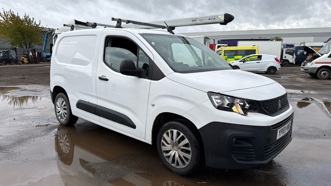 PEUGEOT PARTNER 1000 1.5 BlueHDi 100PS - Малък ван: снимка 1 PEUGEOT PARTNER 1000 1.5 BlueHDi 100PS - Малък ван: снимка 1